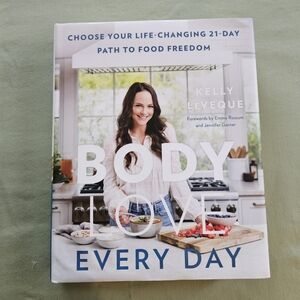 Body Love Every Day by Kelly Leveque Hardcover‎